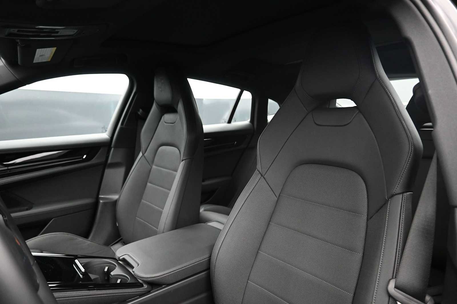 New 2026 Porsche Panamera RWD image 5