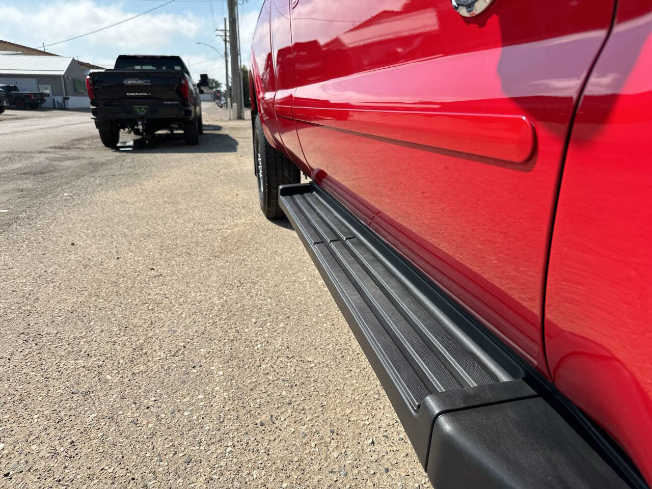 Used 2014 Ford F350 Lariat w/ Lariat Interior Package image 36