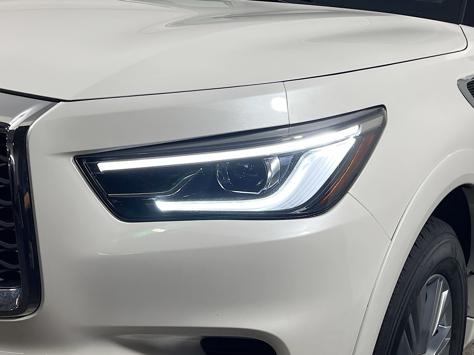 Used 2024 INFINITI QX80 Luxe image 12