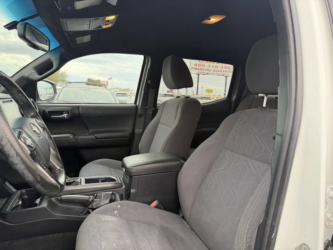 Used 2017 Toyota Tacoma TRD Sport w/ Tow Package image 23