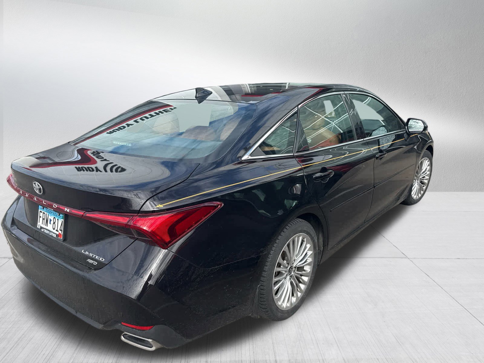 Used 2021 Toyota Avalon Limited w/ Advanced Safety Package AWD/4WD image 2