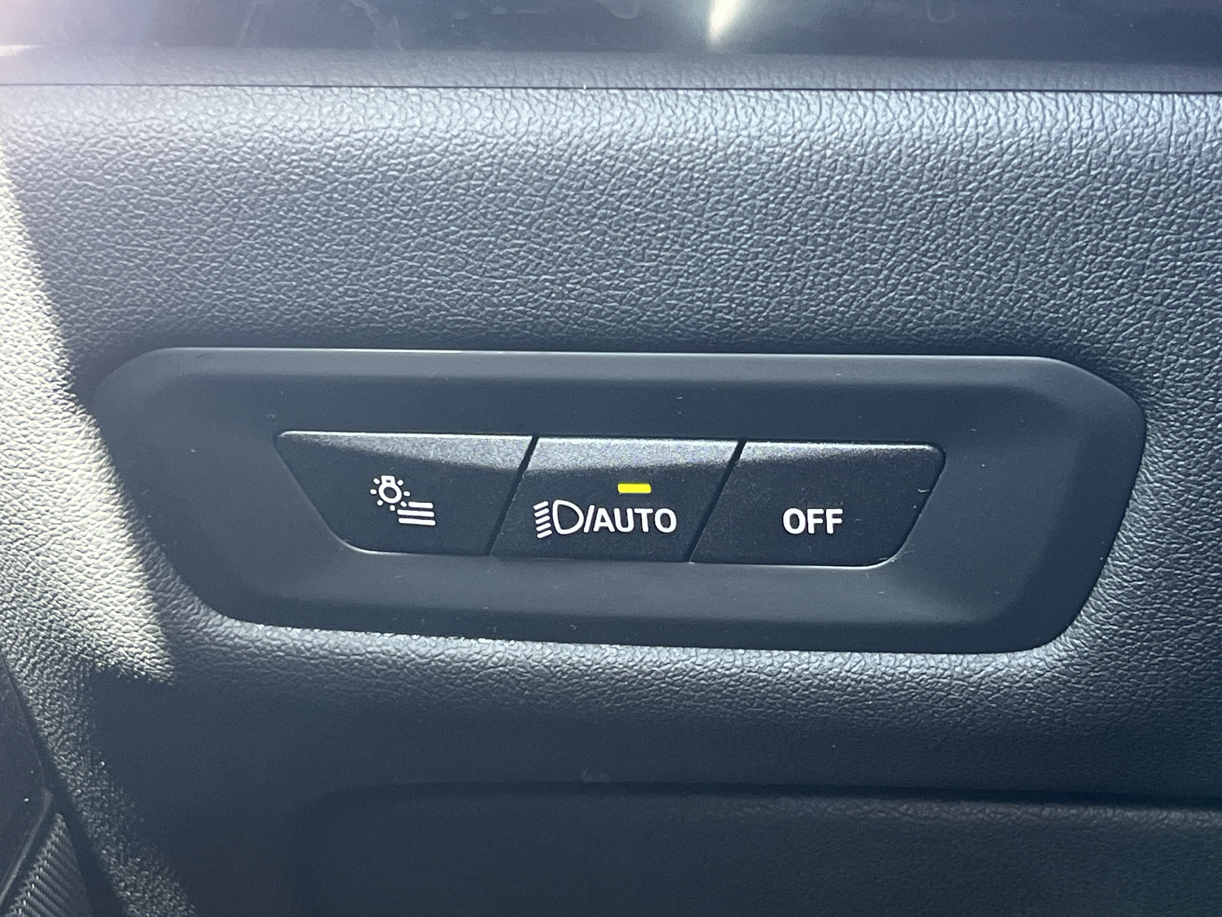 Used 2026 BMW X6 xDrive40i image 17