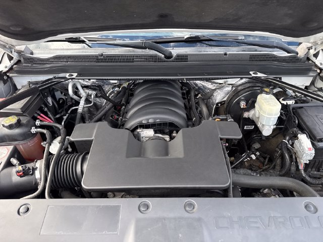 Used 2015 Chevrolet Tahoe LTZ AWD/4WD image 34