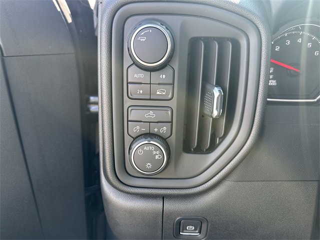 Certified 2022 Chevrolet Silverado 1500 Custom w/ LPO, Dark Essentials Package image 16