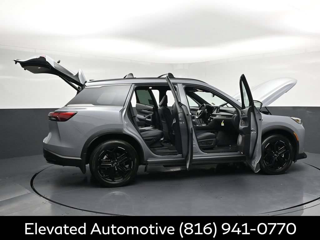 Certified 2026 INFINITI QX60 Sport w/ Dark Cargo Package AWD/4WD image 37
