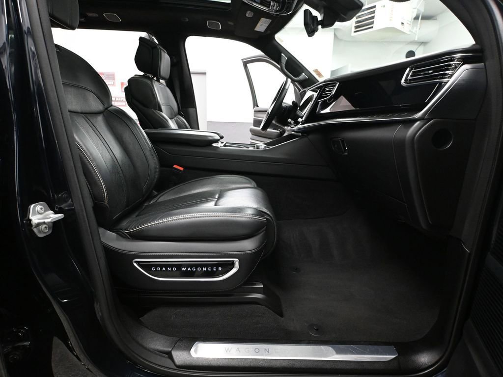 Used 2024 Jeep Grand Wagoneer L Series II w/ Quick Order Packagew 28T image 54