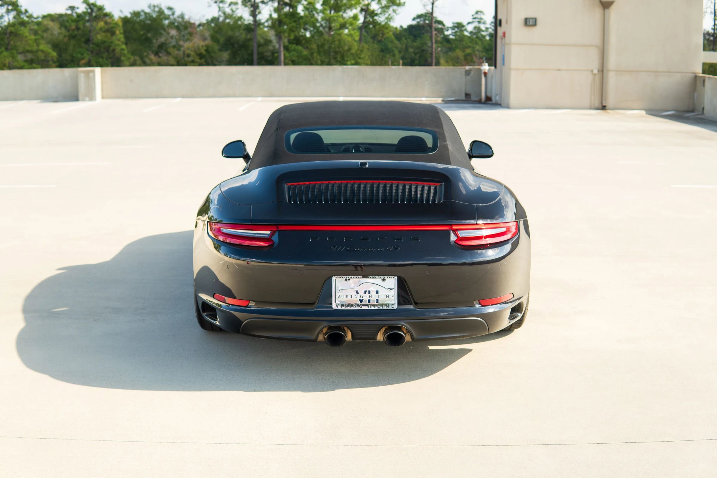 Used 2018 Porsche 911 Carrera 4S image 14