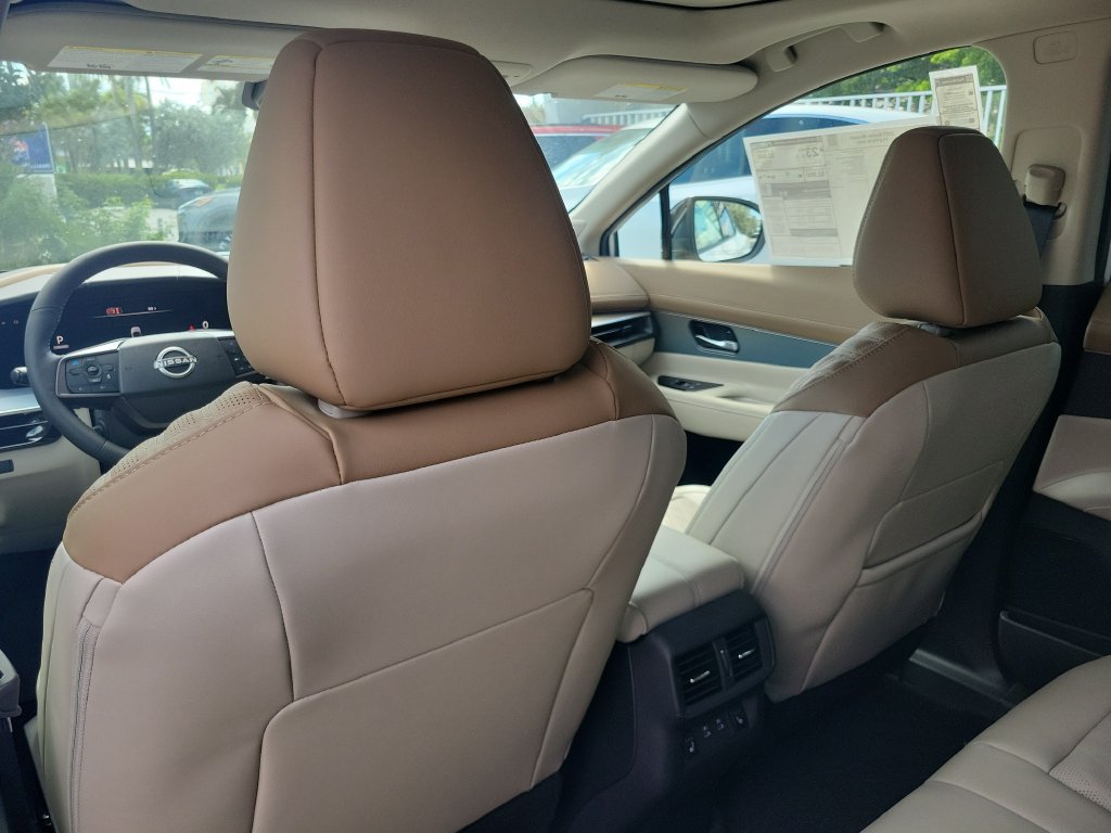 New 2027 Nissan Murano Platinum AWD/4WD image 17