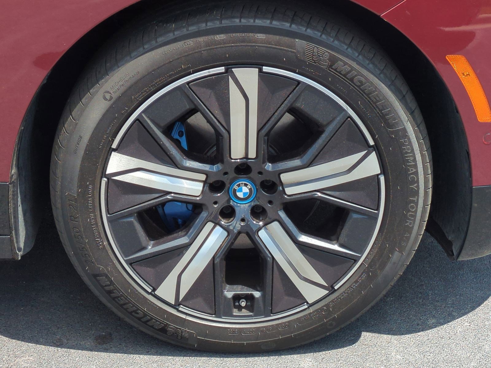 Certified 2023 BMW iX M60 w/ Executive Package AWD/4WD image 12