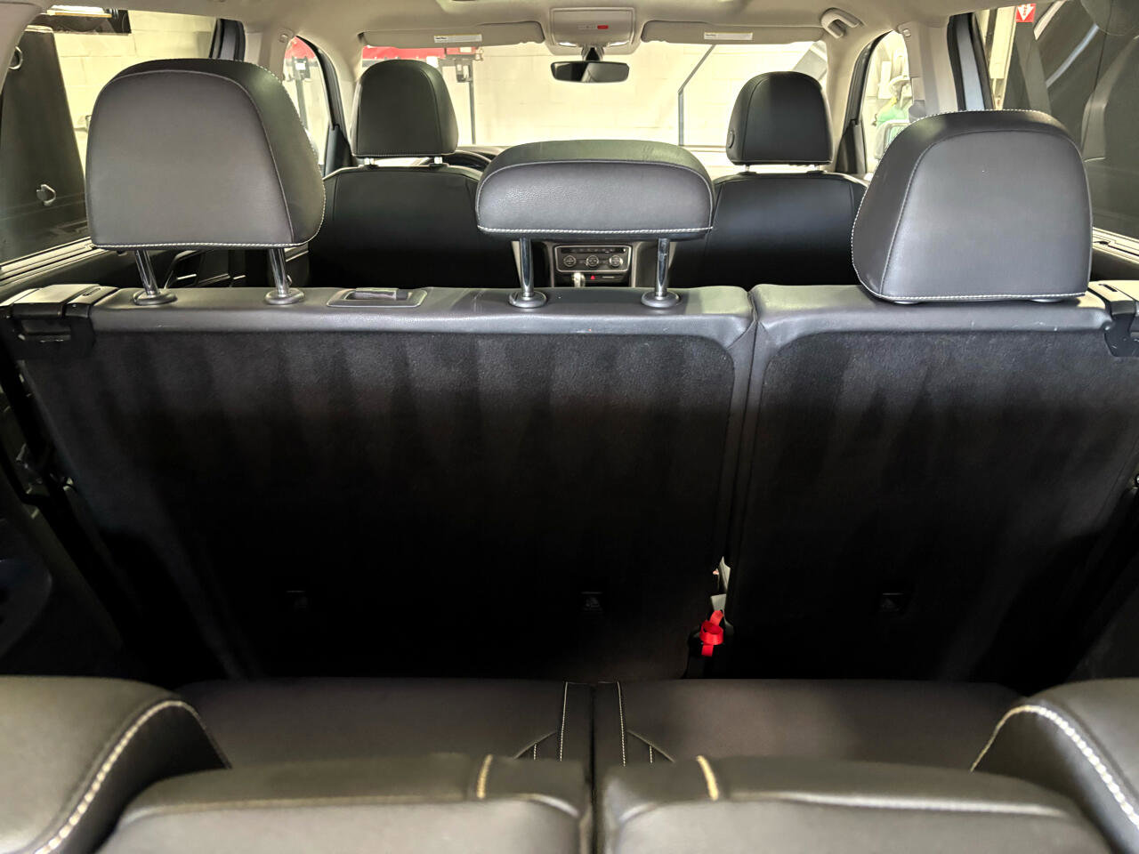 Used 2021 Volkswagen Atlas SE w/ Panoramic Sunroof Package image 24