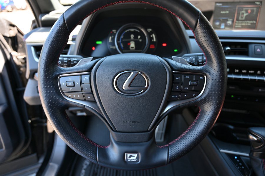 Used 2021 Lexus UX 250h F Sport w/ F Sport Premium Package AWD/4WD image 25