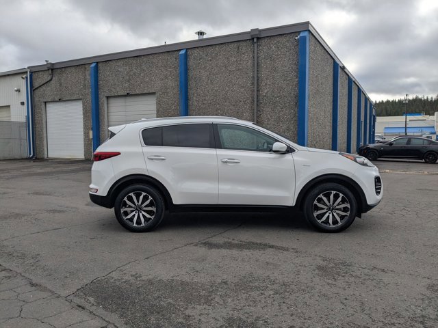 Used 2017 Kia Sportage EX image 4
