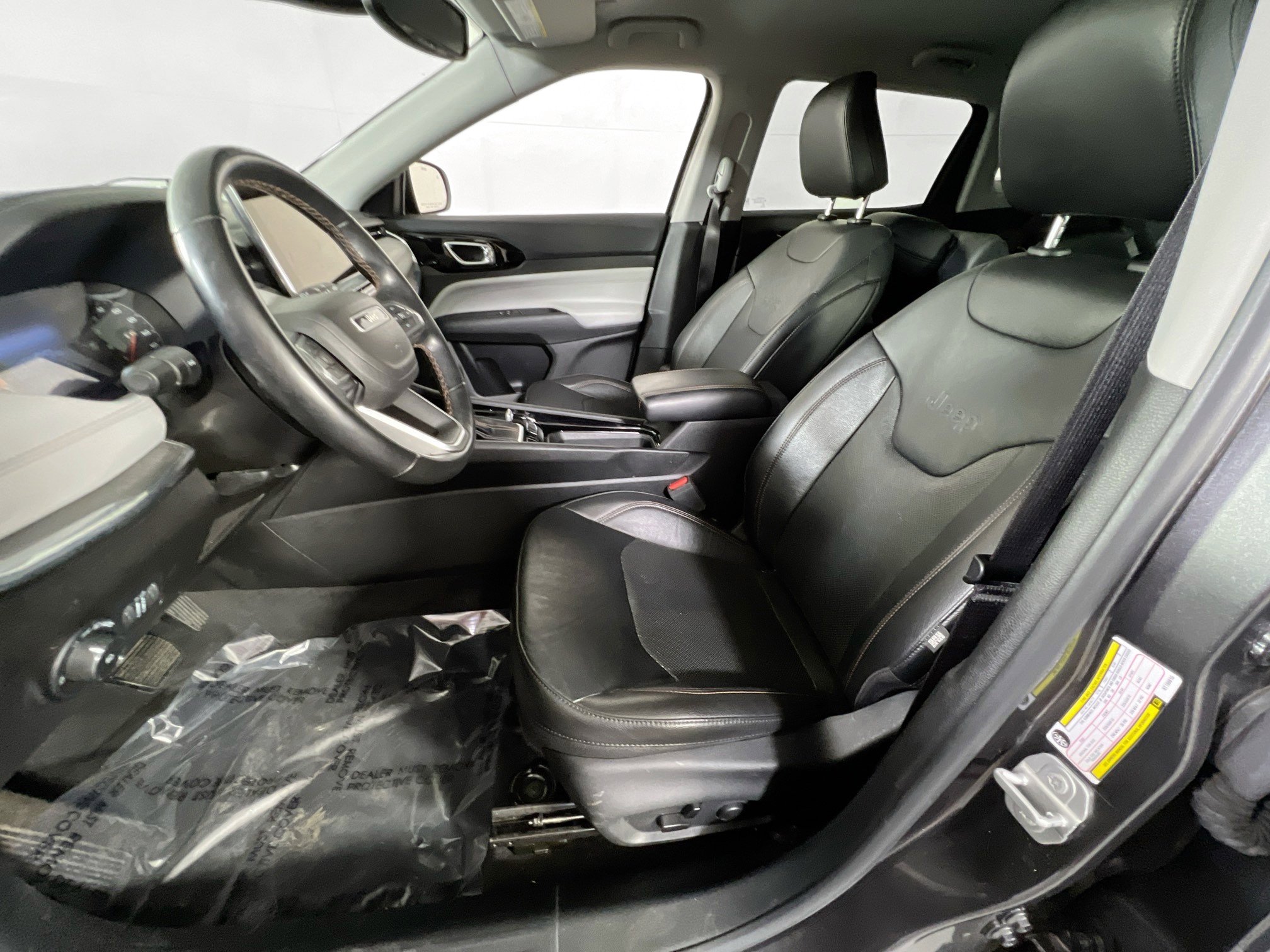 Used 2022 Jeep Compass Limited AWD/4WD image 20