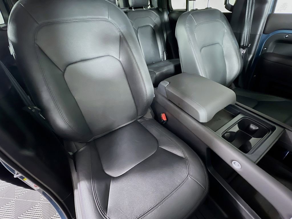 Used 2024 Land Rover Defender 110 S image 30