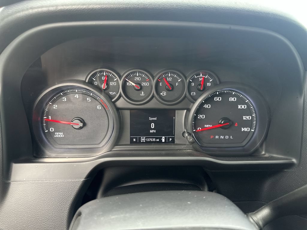 Certified 2021 Chevrolet Silverado 1500 W/T w/ Z71 Off-Road Package AWD/4WD image 11