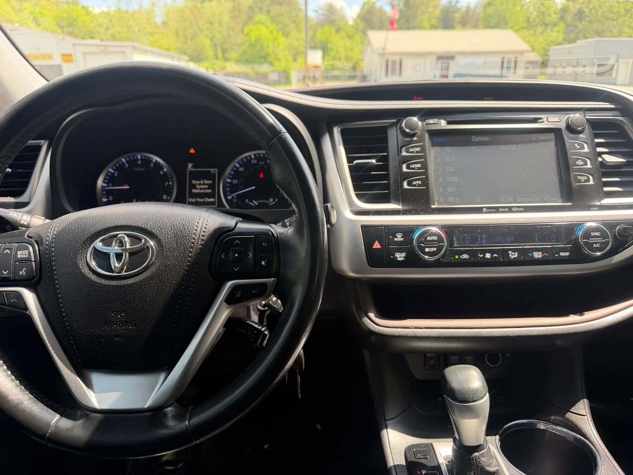 Used 2019 Toyota Highlander Plus image 34