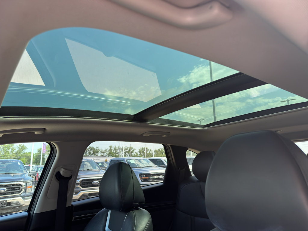 Used 2023 Hyundai Tucson Limited AWD/4WD image 28