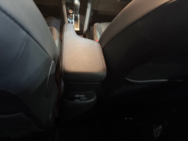 Certified 2020 Nissan Kicks SR w/ SR Premium Package FWD image 27