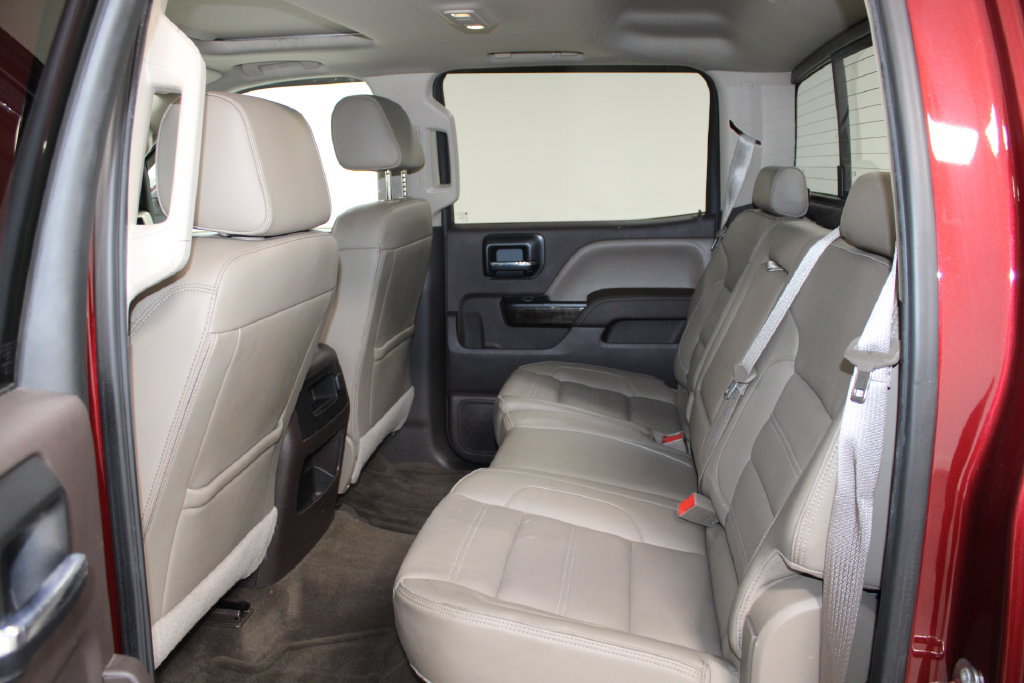 Used 2016 GMC Sierra 1500 Denali w/ Enhanced Driver Alert Package AWD/4WD image 26
