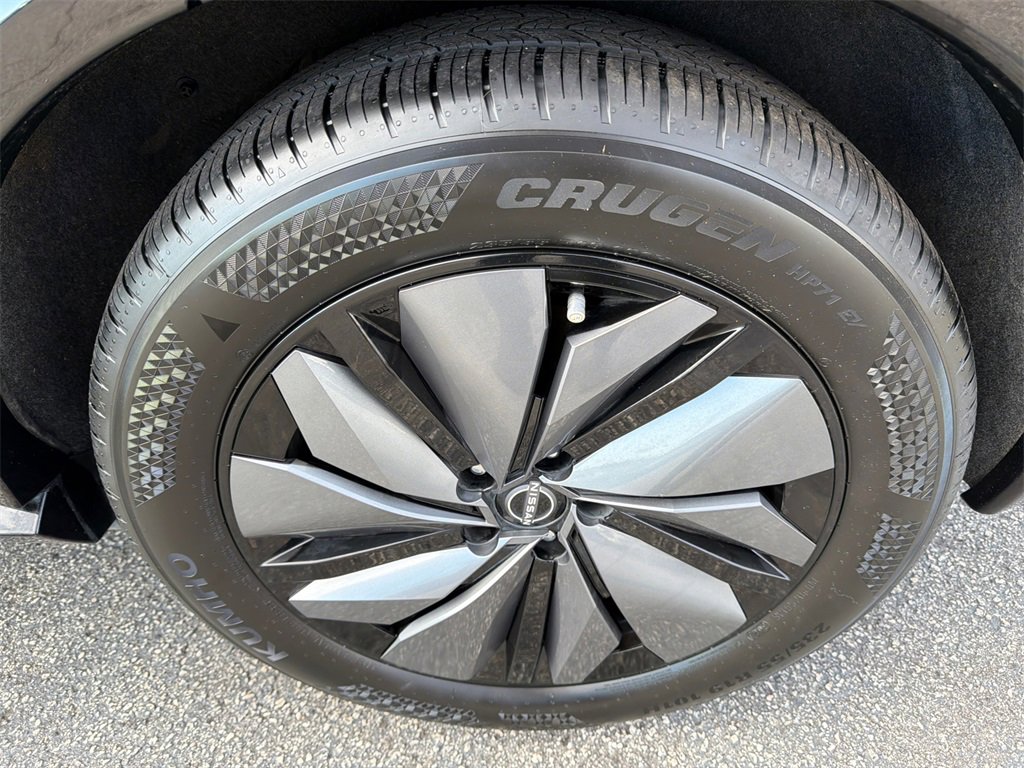 Used 2023 Nissan Ariya FWD image 19