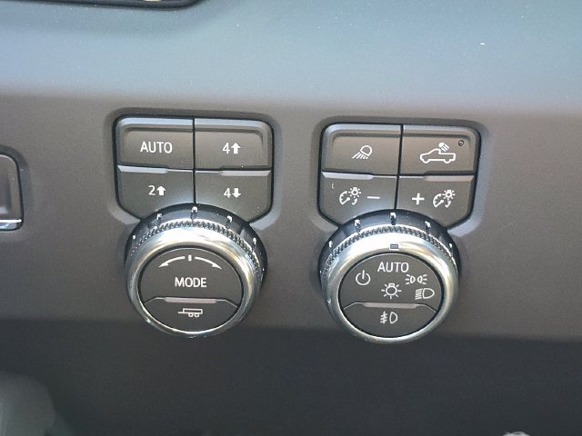 New 2026 GMC Sierra 2500 AT4X w/ LPO, Black Badging Package AWD/4WD image 6