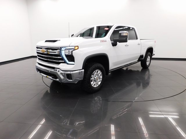 Used 2024 Chevrolet Silverado 2500 LTZ w/ LTZ Convenience Package image 11