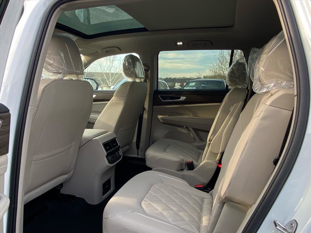 New 2026 Volkswagen Atlas SEL Premium R-Line image 14