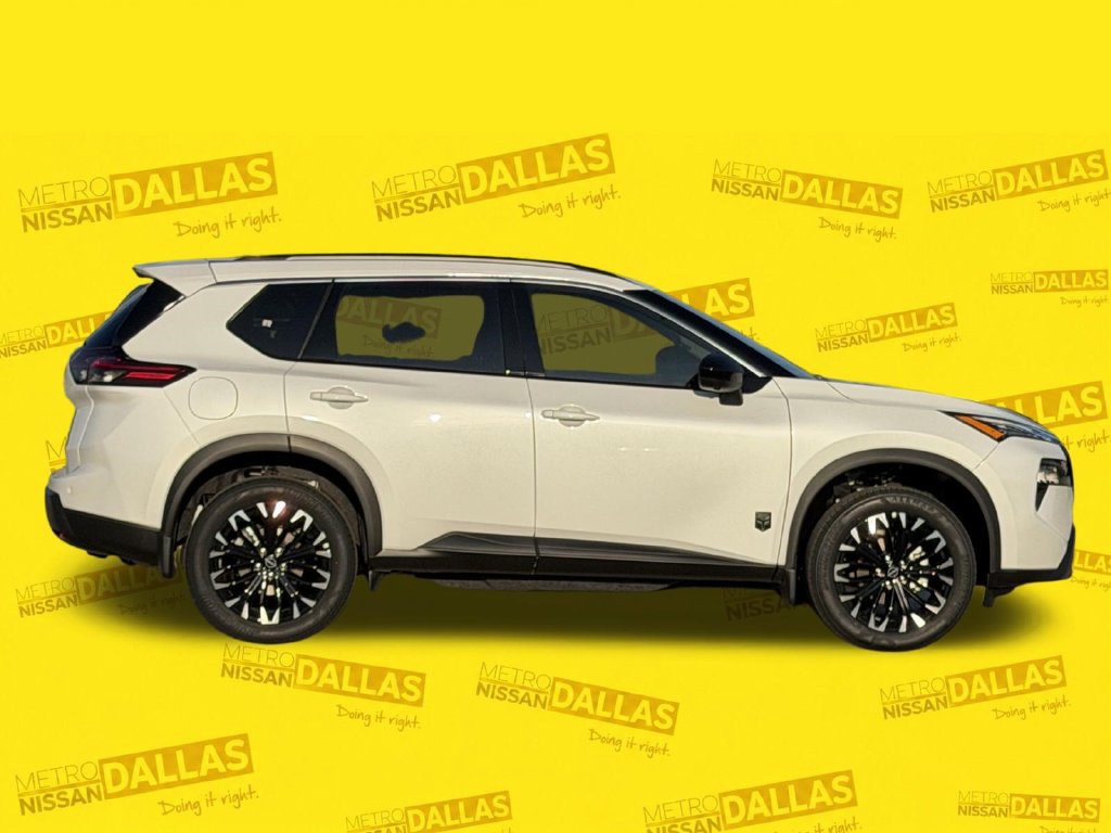 New 2026 Nissan Rogue Dark Armor AWD/4WD image 4