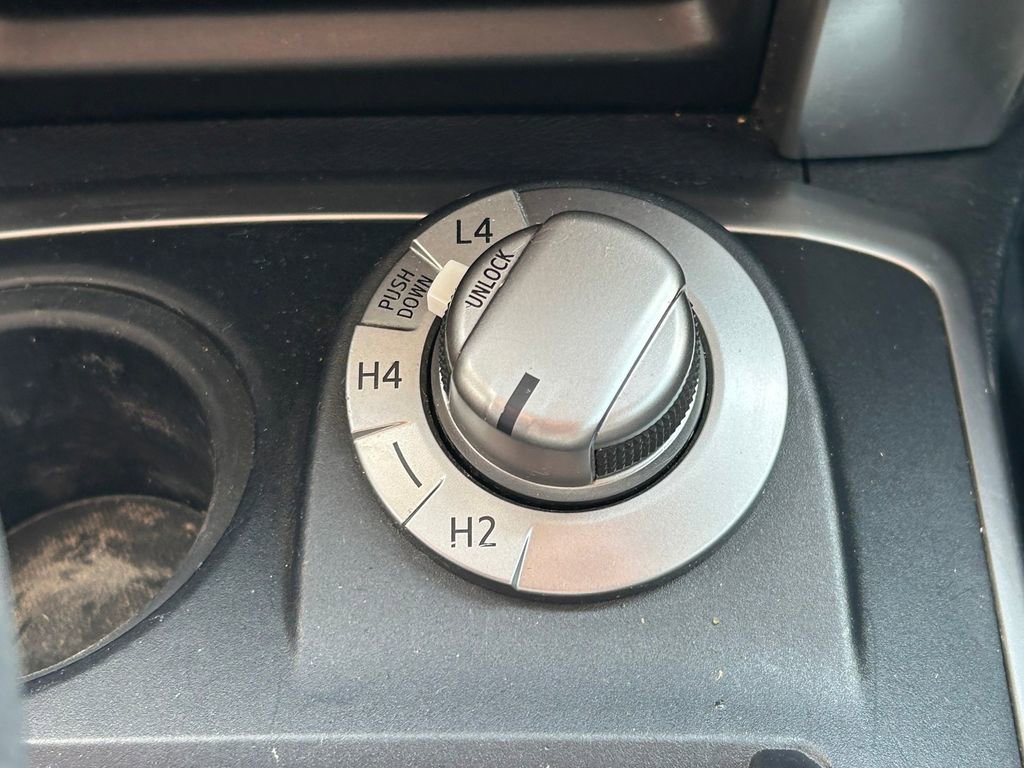 Used 2019 Toyota 4Runner SR5 image 30