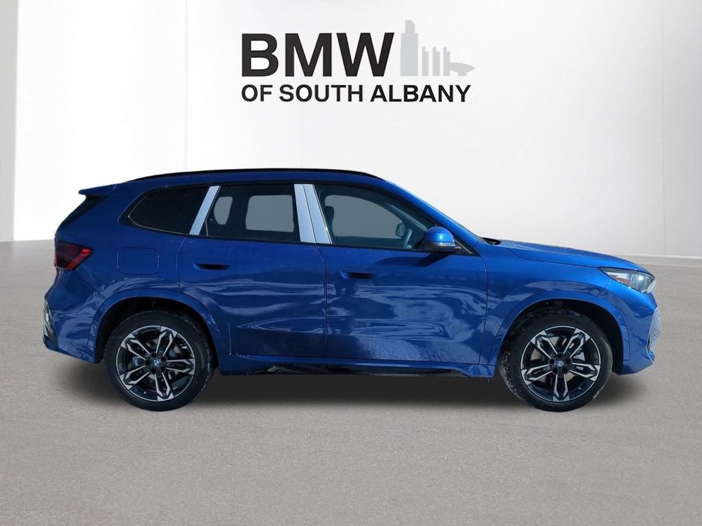 New 2026 BMW X1 xDrive28i w/ Technology Package AWD/4WD image 8