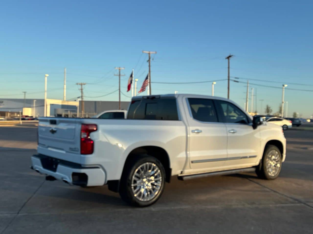 Used 2026 Chevrolet Silverado 1500 High Country AWD/4WD image 28