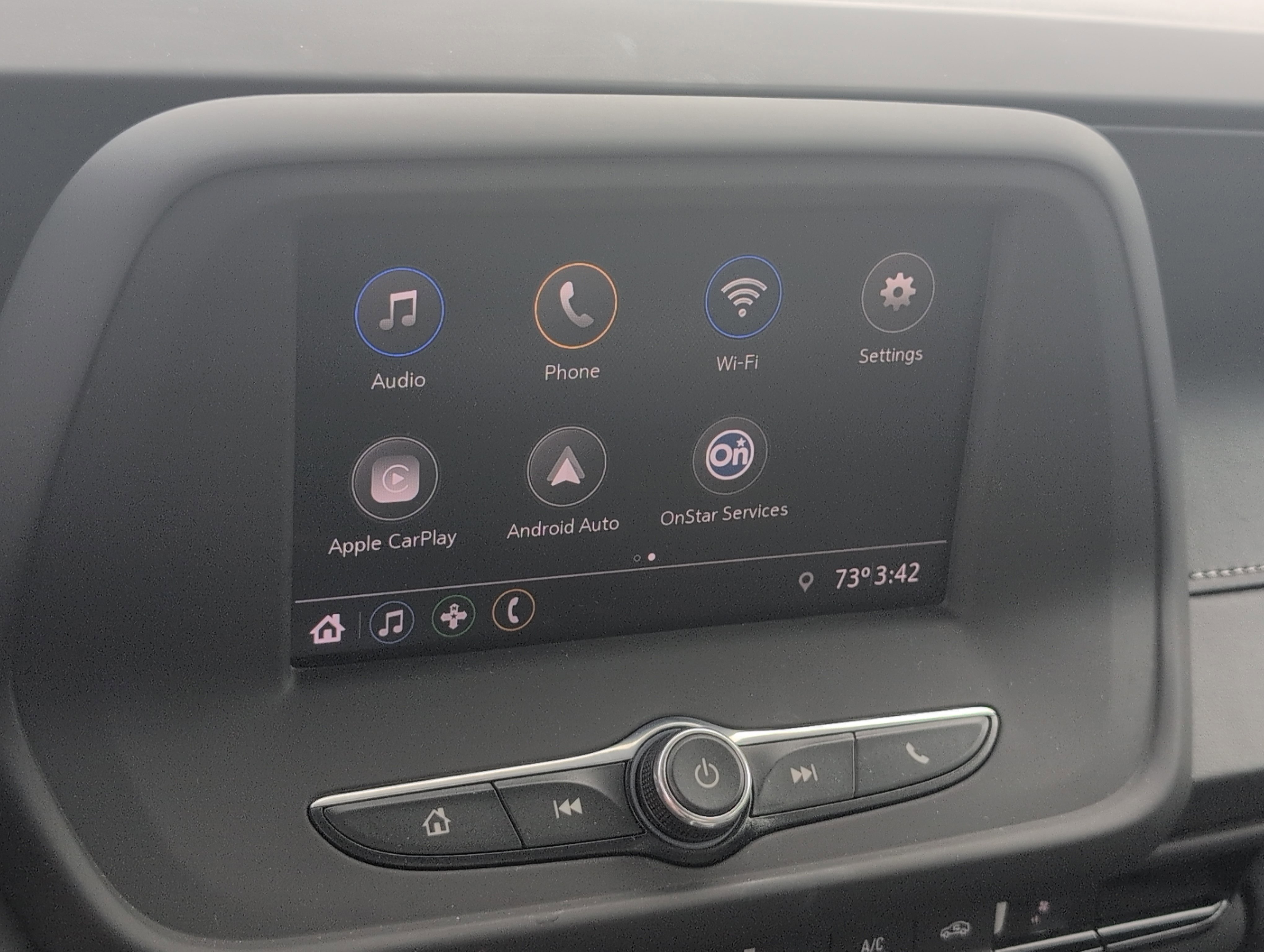 Used 2020 Chevrolet Camaro LT RWD image 18