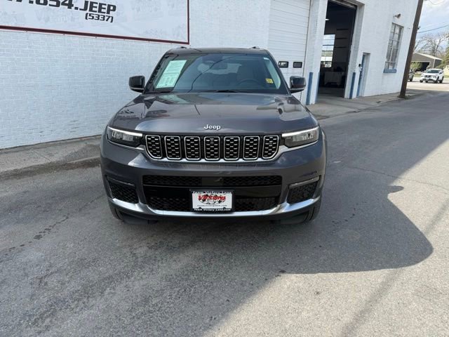 Used 2023 Jeep Grand Cherokee L Summit w/ Advanced Protech Group IV AWD/4WD image 2