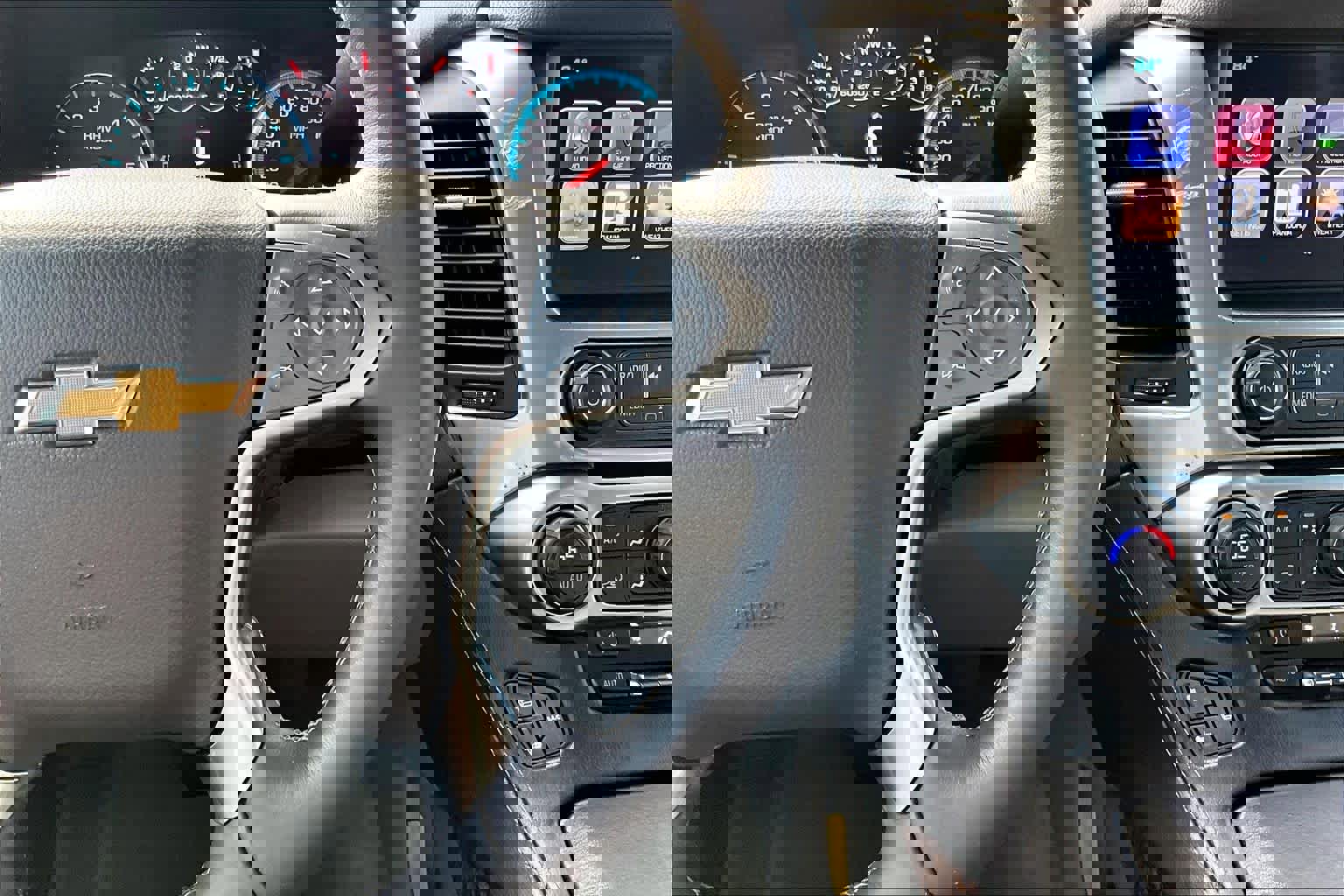 Used 2016 Chevrolet Tahoe LTZ RWD image 22