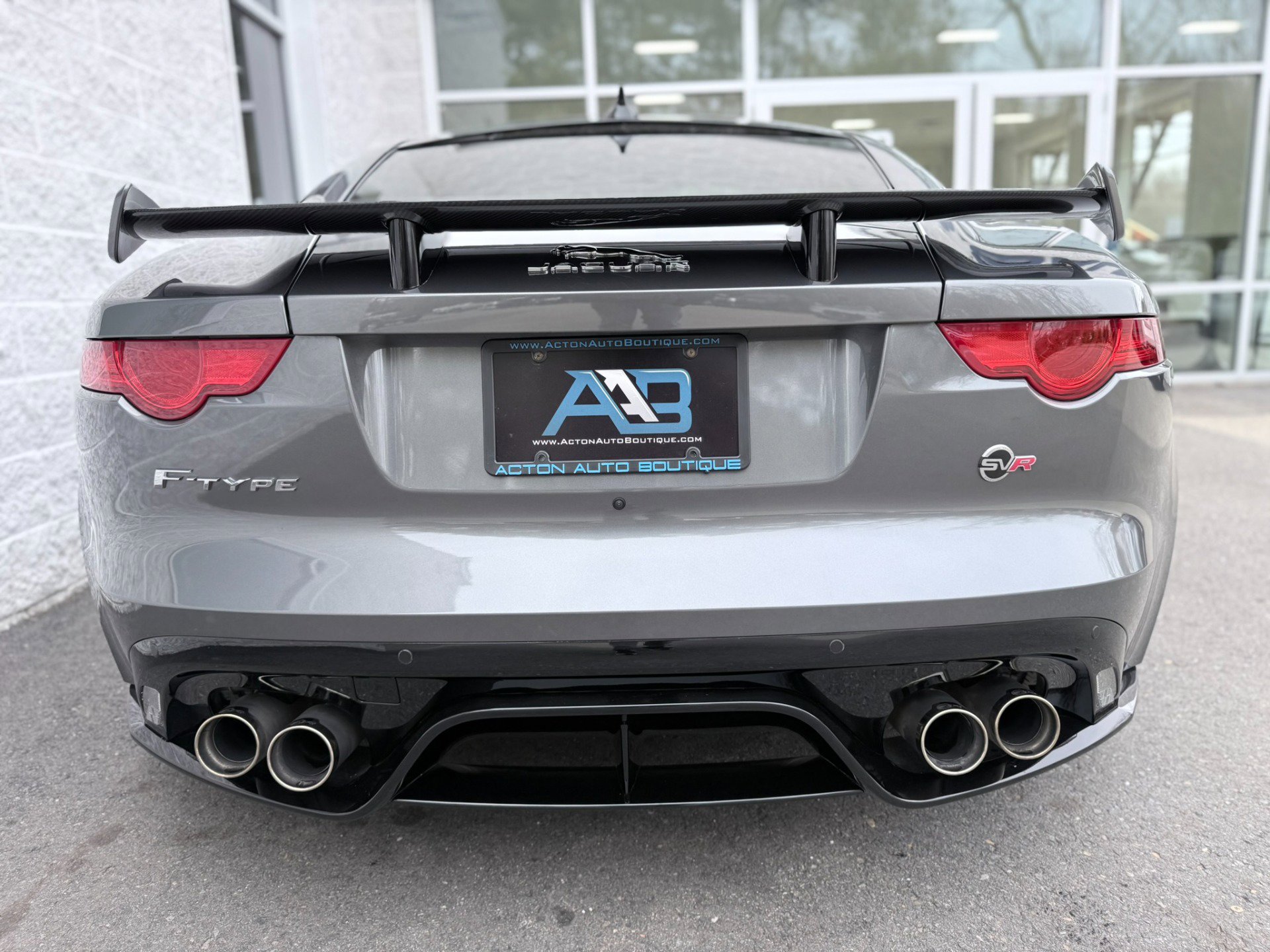 Used 2017 Jaguar F-TYPE SVR image 36