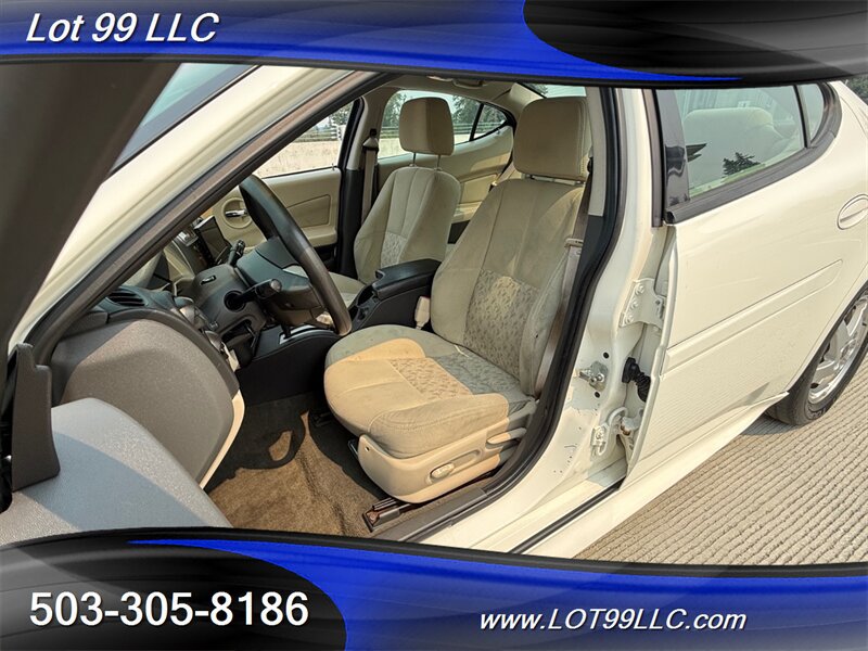 Used 2004 Pontiac Grand Prix GT w/ Drivers Package FWD image 11
