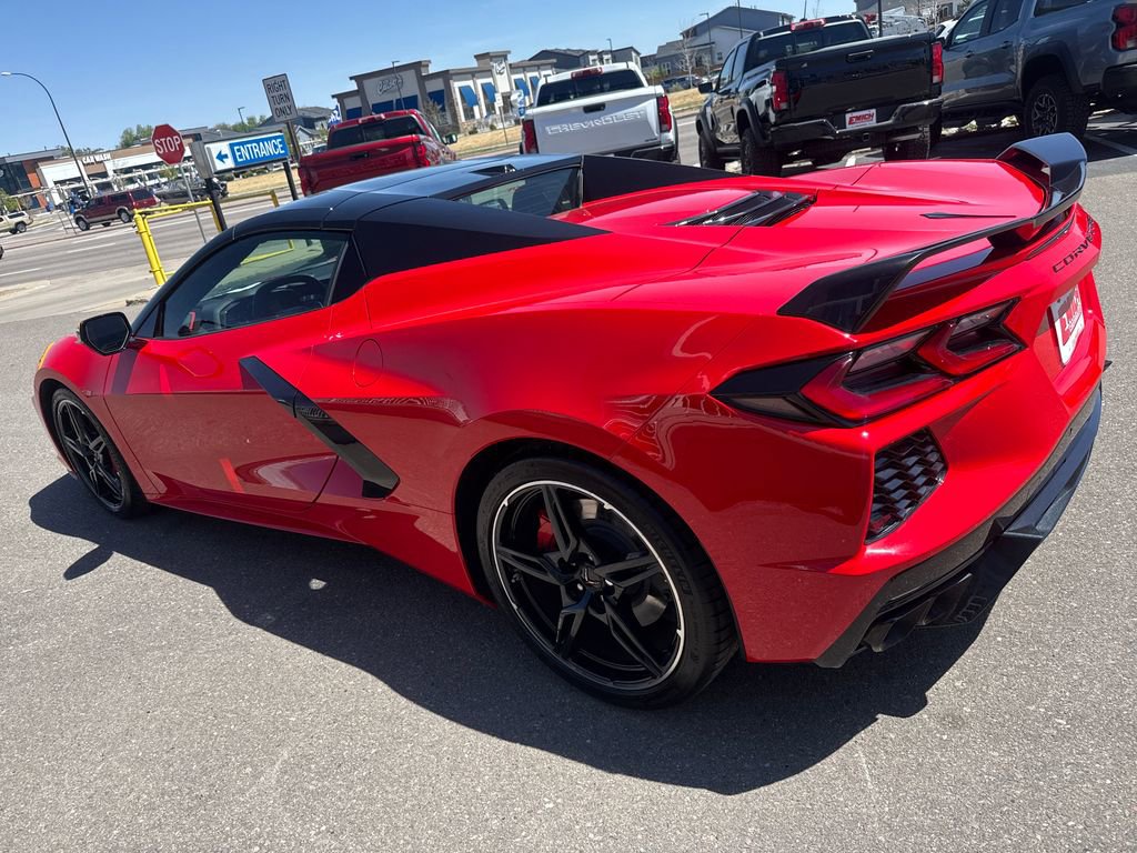 Used 2023 Chevrolet Corvette Stingray Premium Conv w/ Z51 Performance Package image 3