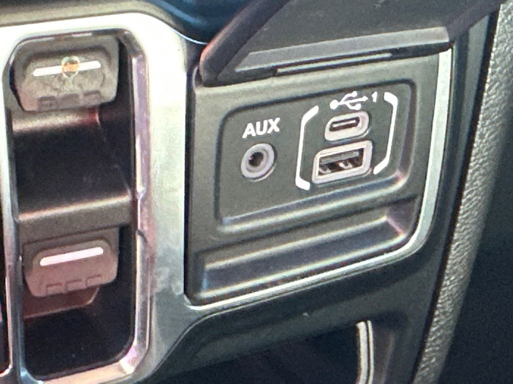 Used 2021 Jeep Wrangler Unlimited Rubicon w/ LED Lighting Group image 33