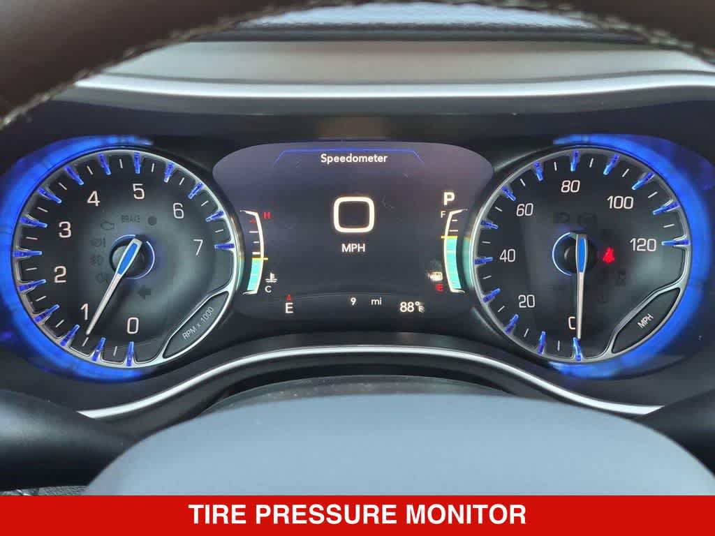 New 2027 Chrysler Pacifica Select FWD image 31