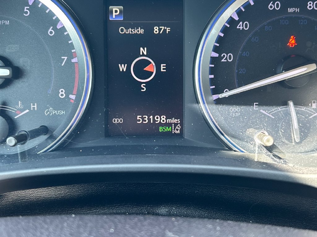 Used 2019 Toyota Highlander XLE FWD image 36