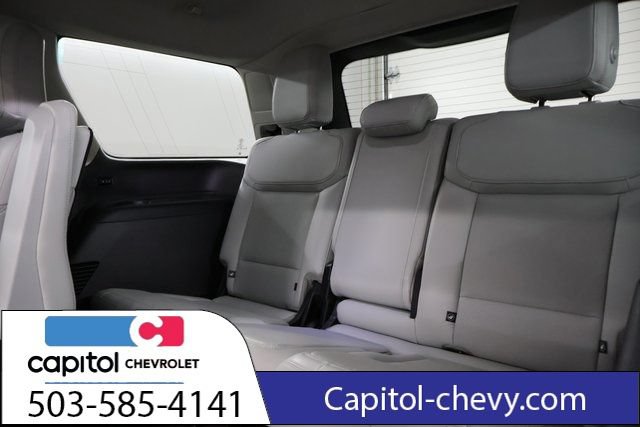 Used 2025 Ford Expedition Platinum w/ Driver's Package AWD/4WD image 33