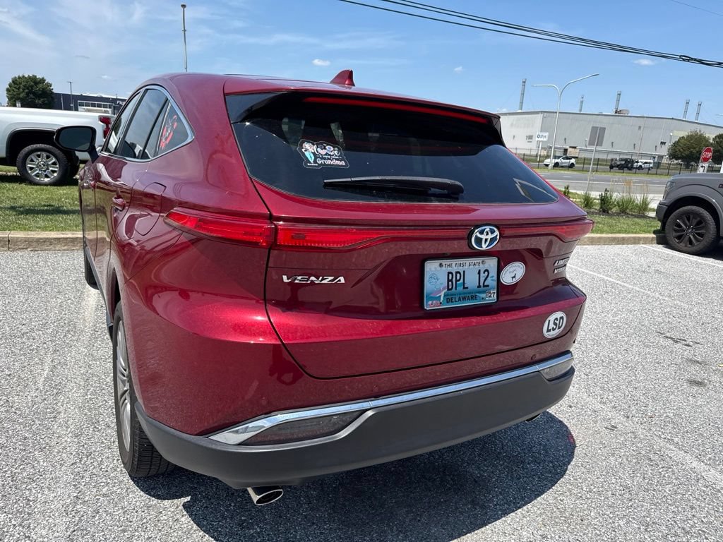 Used 2021 Toyota Venza Limited w/ Advanced Technology Package AWD/4WD image 8