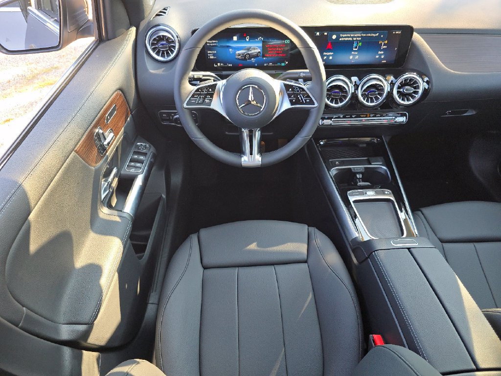 New 2026 Mercedes-Benz GLA 250 4MATIC image 25