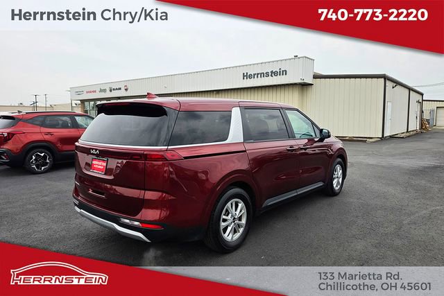 Used 2024 Kia Carnival LX FWD image 29
