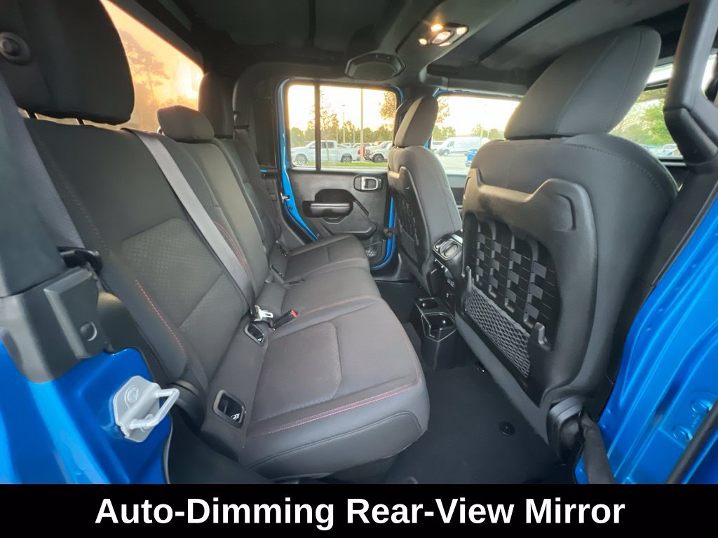 Used 2020 Jeep Gladiator Rubicon AWD/4WD image 23