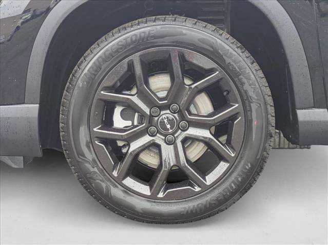 New 2025 Honda Pilot Touring image 10