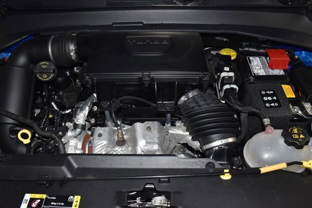 Used 2025 Jeep Compass Limited AWD/4WD image 10