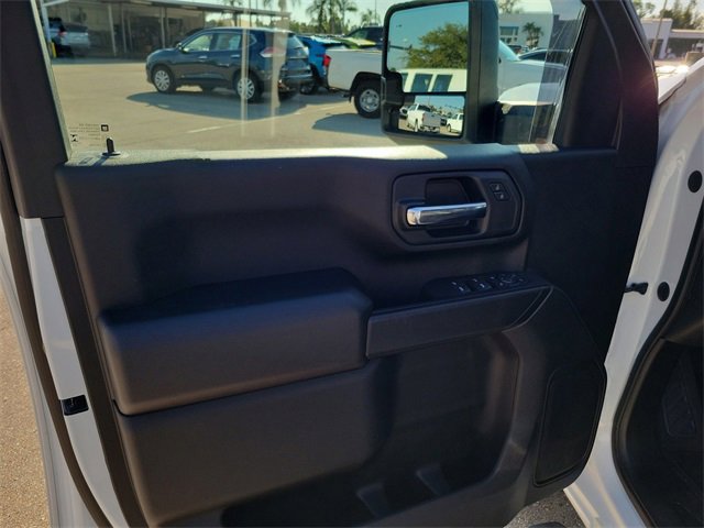 Certified 2024 Chevrolet Silverado 2500 Custom w/ Custom Value Package image 18