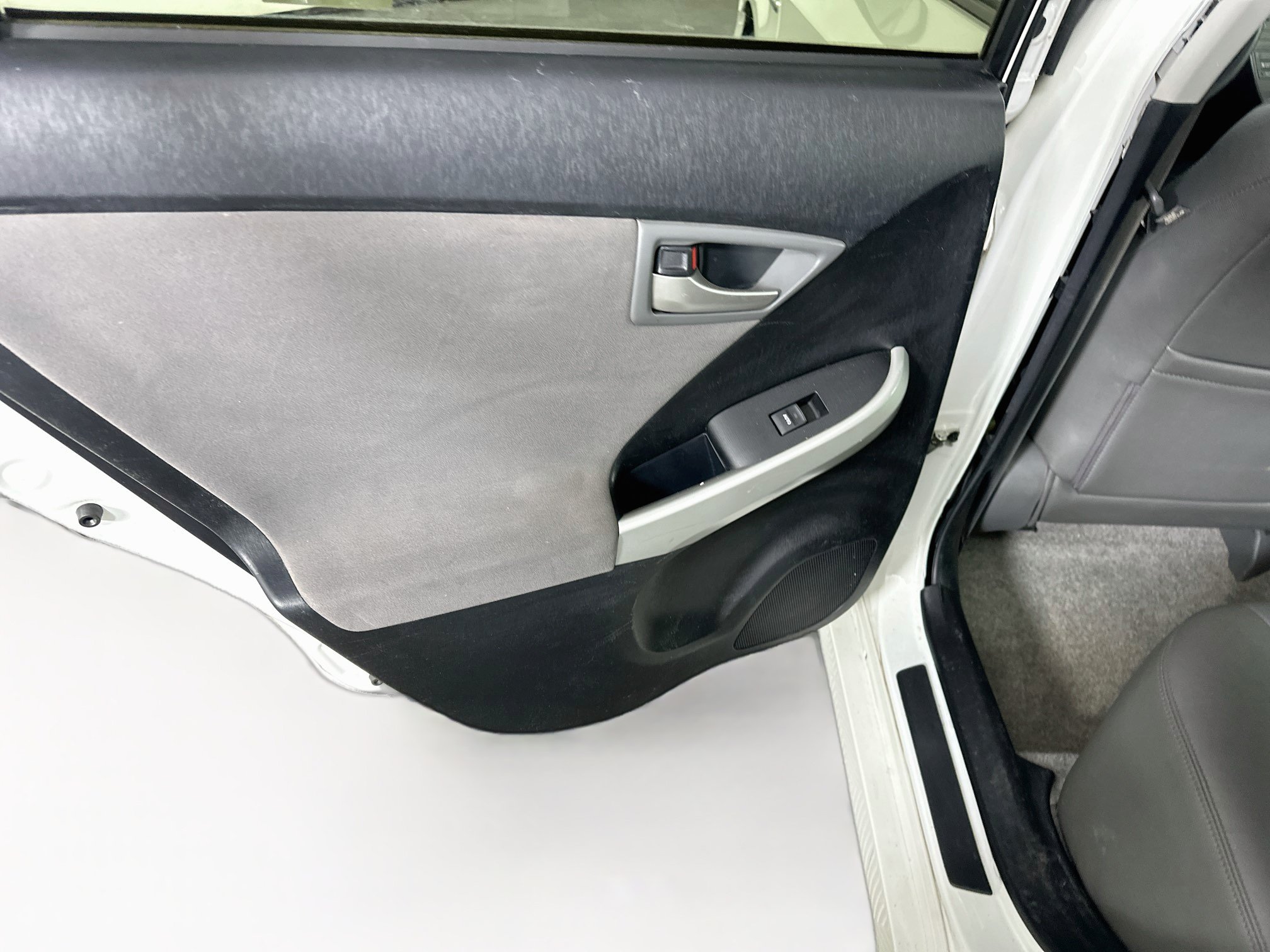 Used 2015 Toyota Prius Two FWD image 25