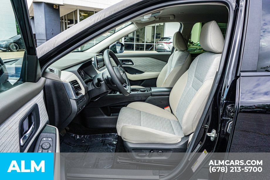 Used 2023 Nissan Rogue SV AWD/4WD image 18